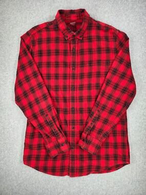 Arizona Jean Co Men's M Red Black Plaid Flannel Button Down Shirt fall layering